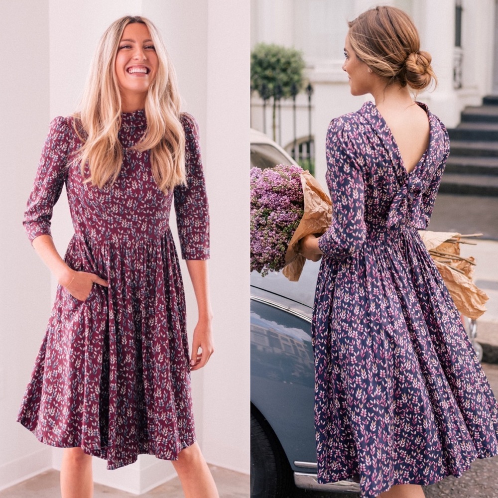 Gal Meets Glam Collection Beth V-Back Dress Burgundy